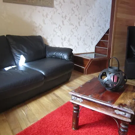 Pleasing Holiday In With Terrace Holiday home